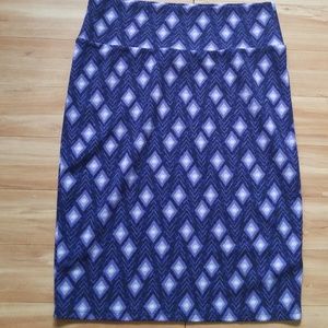 Lularoe cassie retro pattern wiggle skirt